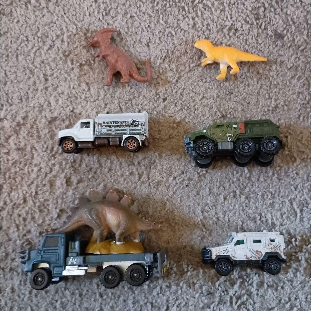 Matchbox Jurassic Park Toy Lot PRE-OWNED